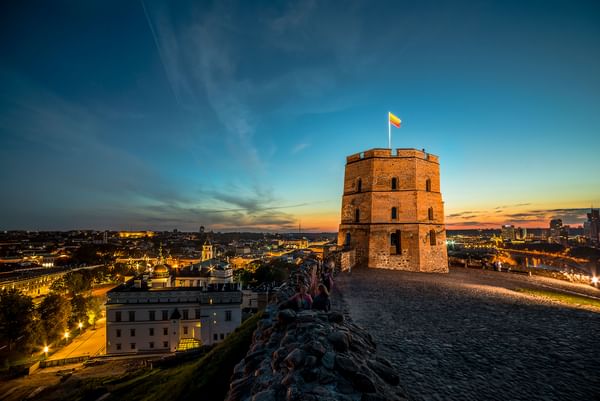 GoVilnius-GediminasCastle-Panorama-Night-LaimonasCiunys.jpg