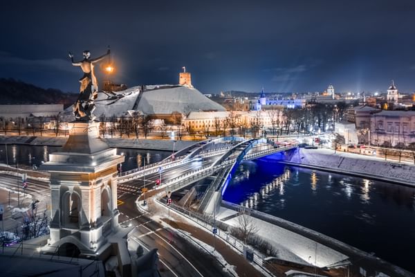 GoVilnius-Vilnius-Winter-Drone-Night-GabrielKhiterer.jpg