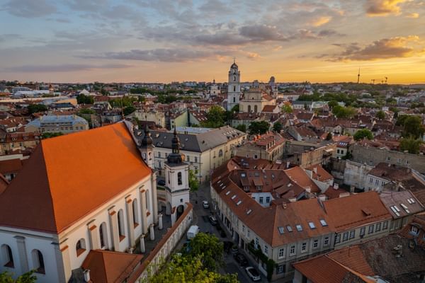 GoVilnius-Oldtown-Sunset-Gediminas-Medziausis.jpg