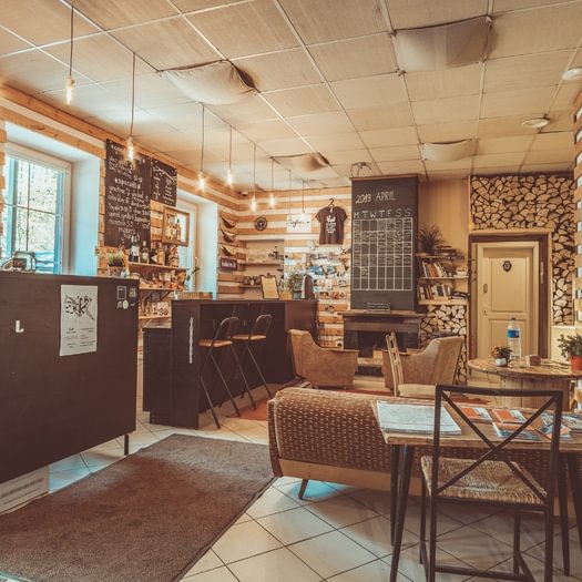 Downtown Forest Hostel & Camping