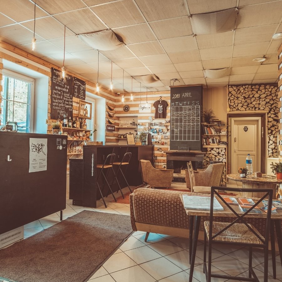 Downtown Forest Hostel & Camping