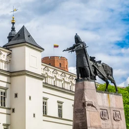 Monument to Grand Duke Gediminas