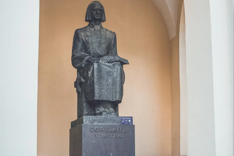 Sculpture of Kristijonas Donelaitis