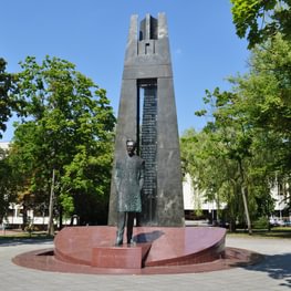 Monument to Vincas Kudirka