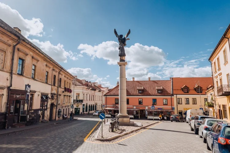 Užupio angelo skulptūra