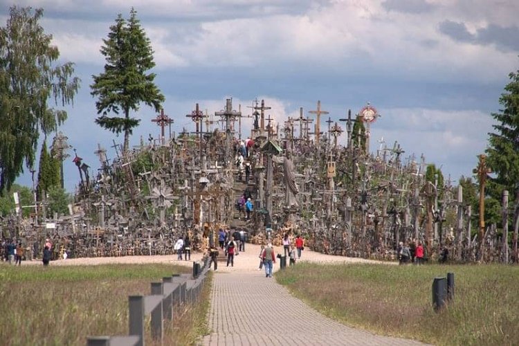 Tour to the Hill of Crosses