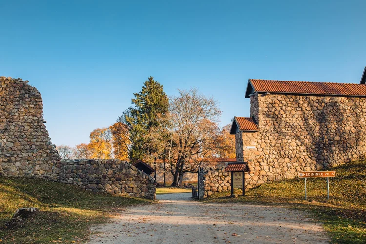 Medininkų pilis