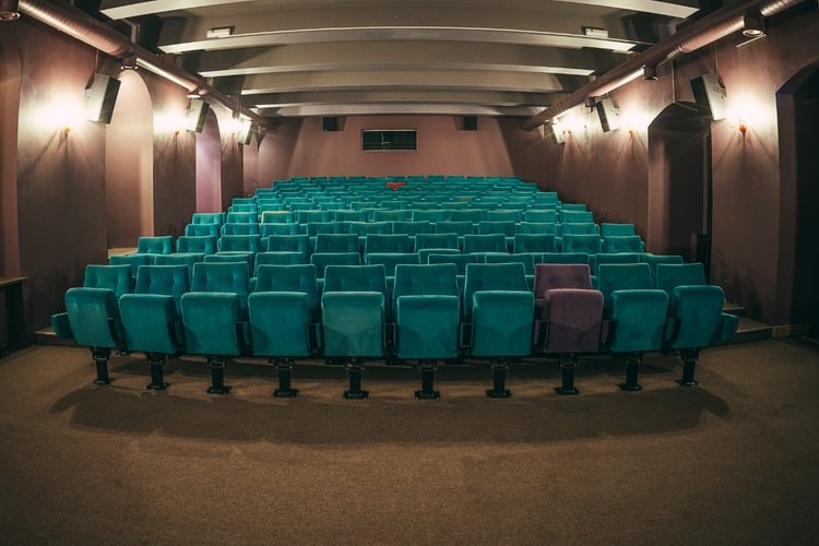 Kino teatras PASAKA