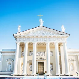 Erzbischöfliche Basilika des Hl. Stanislaus und des Hl. Ladislaus von Vilnius