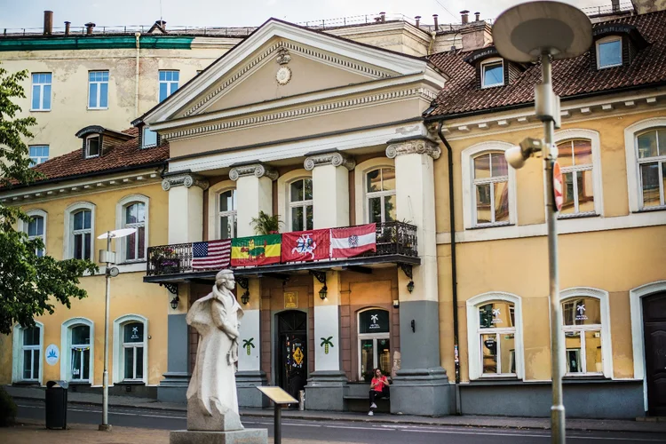 Monument to Taras Shevchenko