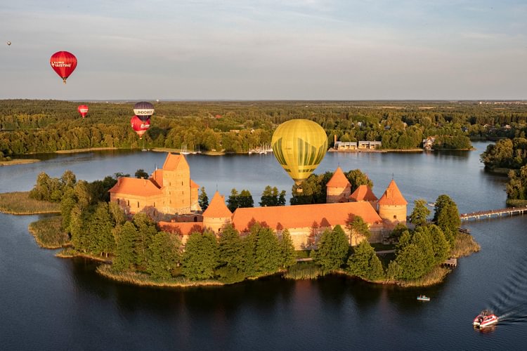Smile Balloons Hot Air Balloon Flights