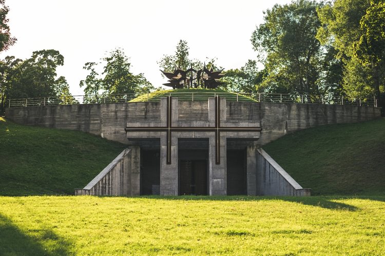Мемориальный комплекс Тускуленского парка мира