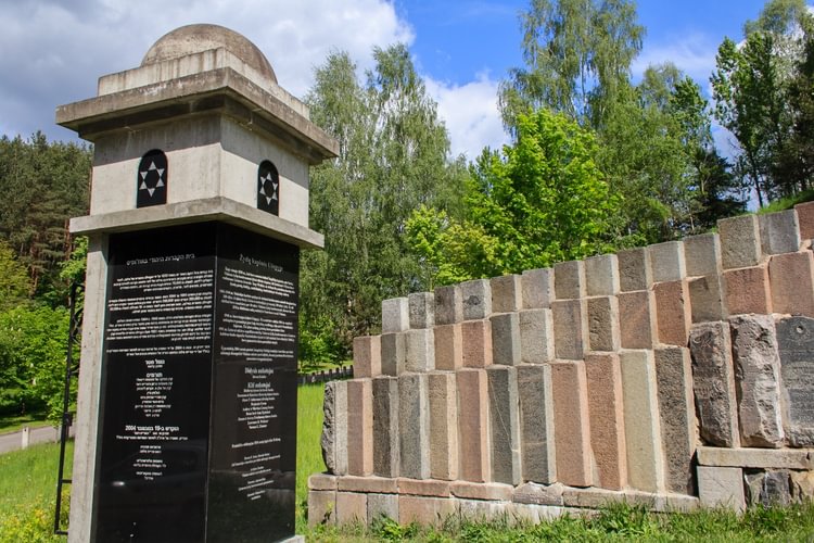 Cmentarz żydowski przy ulicy Olandų