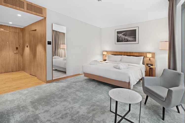 Hilton 1