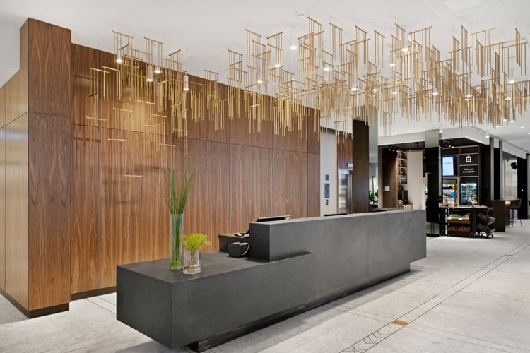 Hilton 1