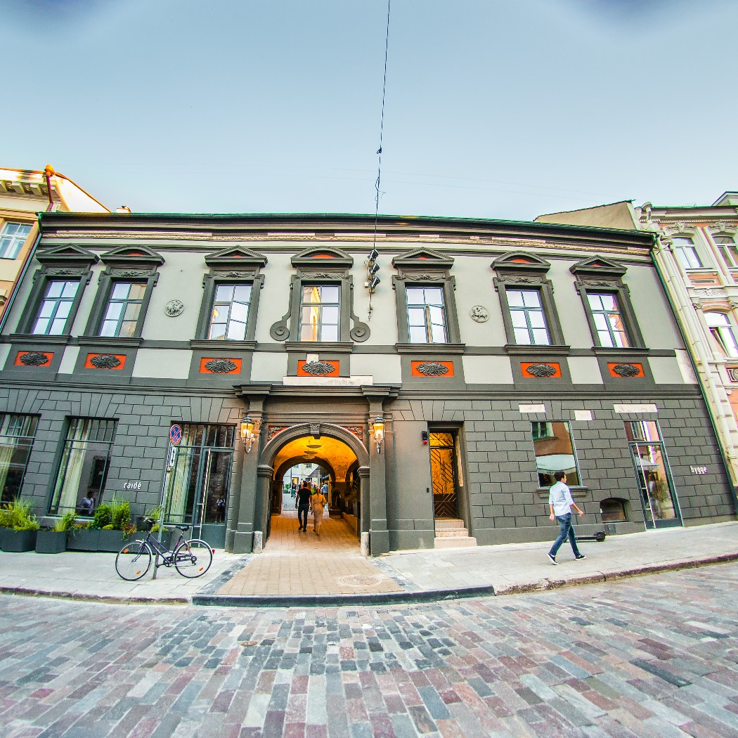 Senatorių Pasažas Historical Mansion