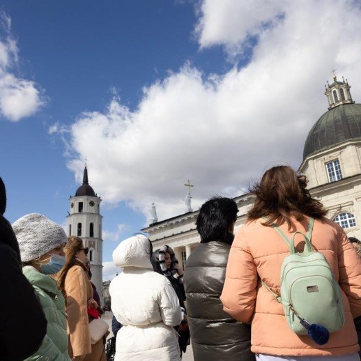 Vilniuje startavo nemokamų ekskursijų ciklas sostinėje apsigyvenusiems ukrainiečiams  
