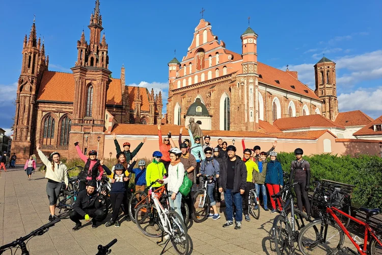 Dviračių turas mieste „Senasis ir šiuolaikinis Vilnius”