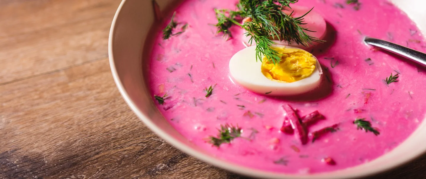What is a pink soup (šaltibarščiai)?