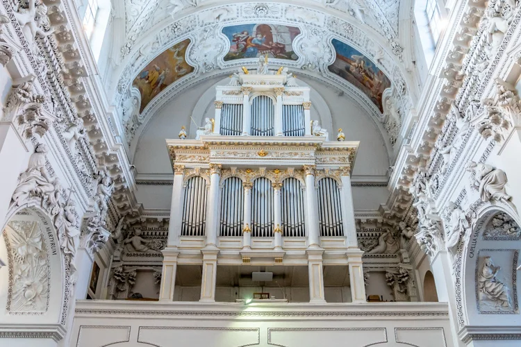 Vilniaus Šv. Apaštalų Petro ir Povilo bažnyčia