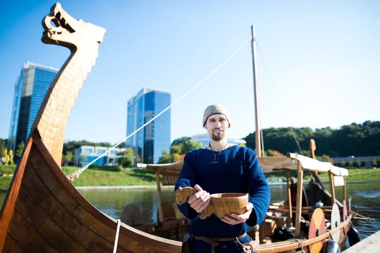 Educational tour on a Viking ship 