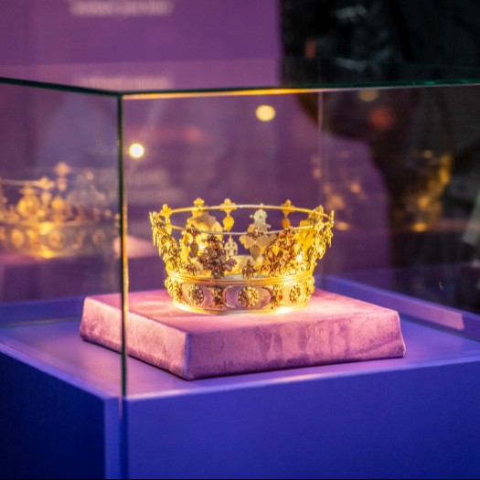 „Królowe, Królestwa i Emocje” – niezwykła wystawa w Wilnie o miejscu kobiet w historii