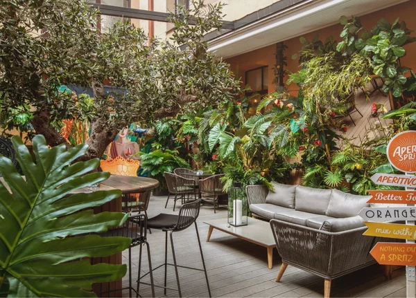 Spritz Summer Garden