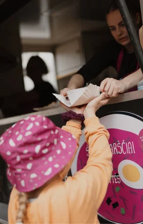 Prekybininkai ir maisto tiekėjai festivalio teritorijoje