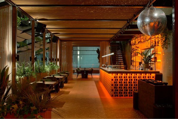 Mostai_Darius_Petrulaitis