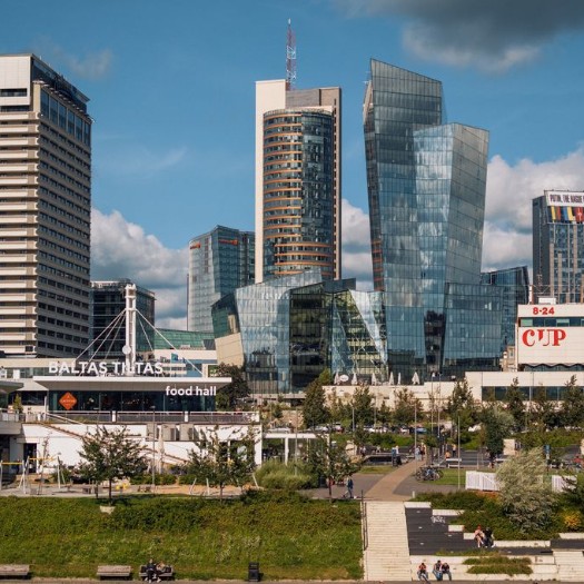 AI Power Demand Pushes Data Center Investors Toward New European Locations 