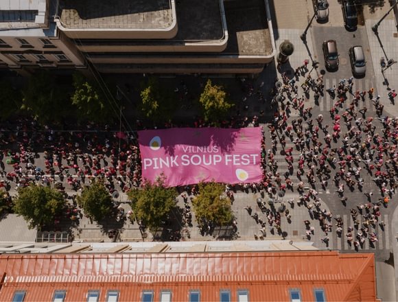 Parade kalter Rote-Bete-Suppe