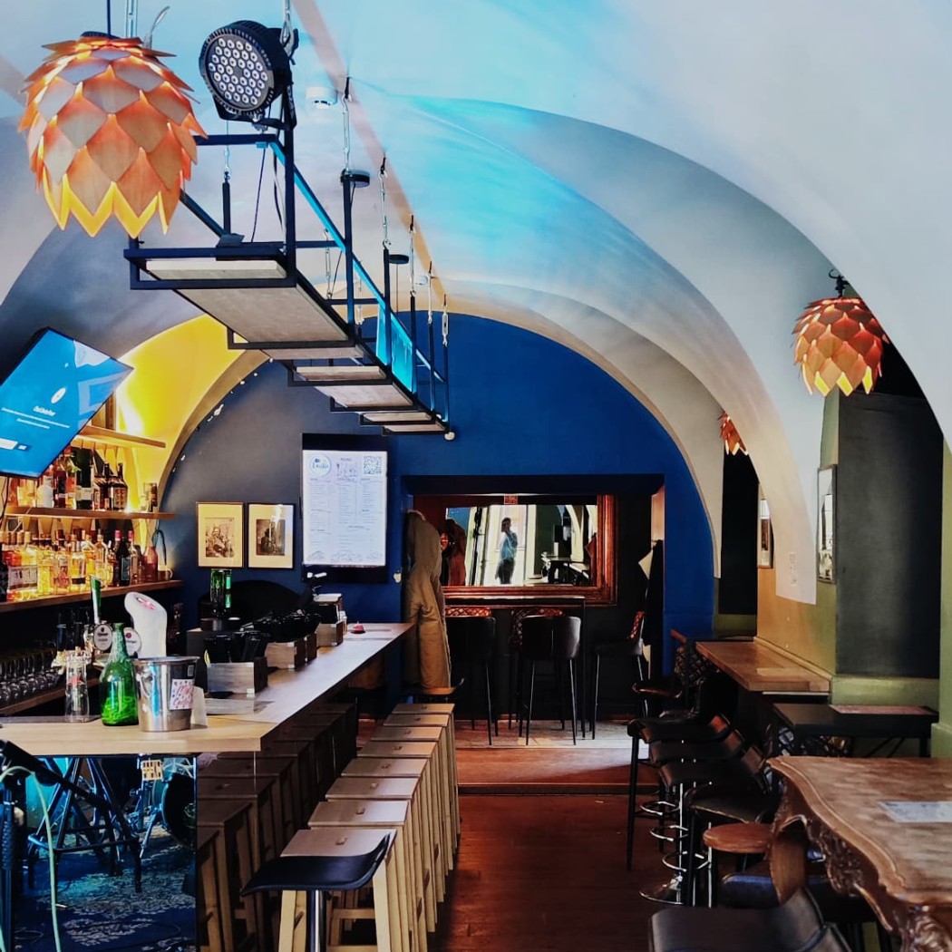 Lucille Blues Bar