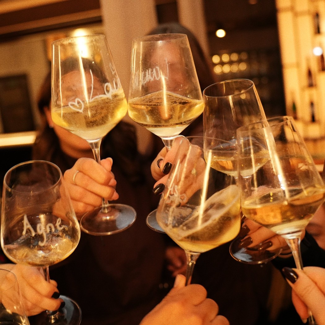 PODS Wine Bar