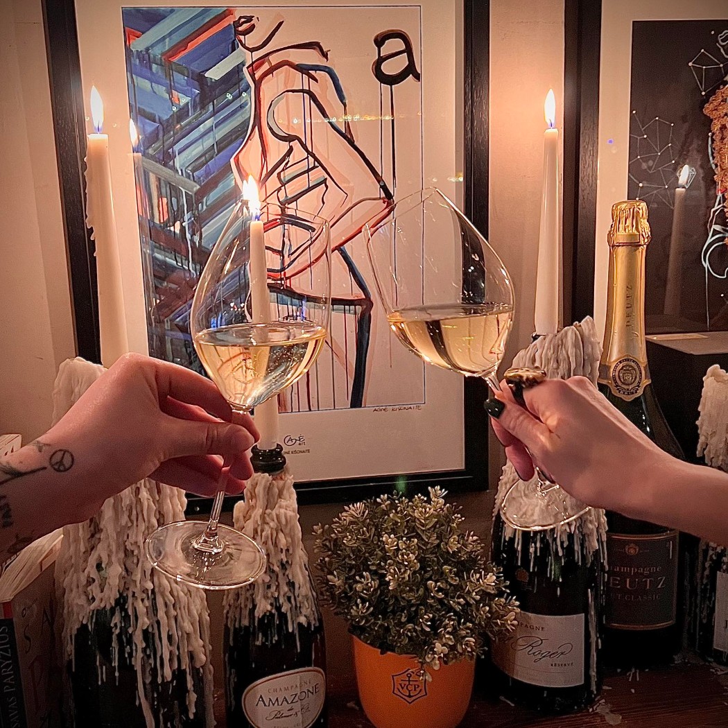 The Bubbles. Champagneria
