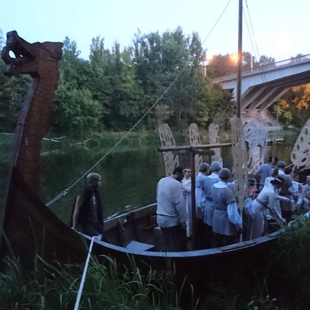 Lehrreiche Fahrt mit einem Wikingerschiff „Die mythologische Neris“