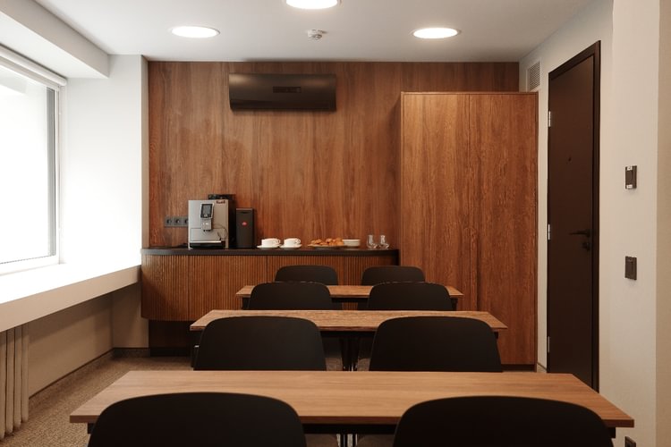 AIRINN Vilnius Airport Hotel 