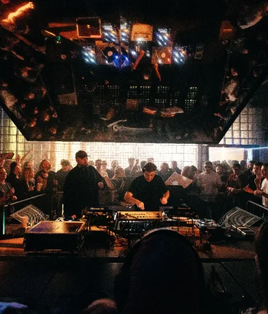 Vilnius bei Nacht: Die besten Bars und Clubs