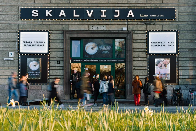 Kinozentrum „Skalvija"