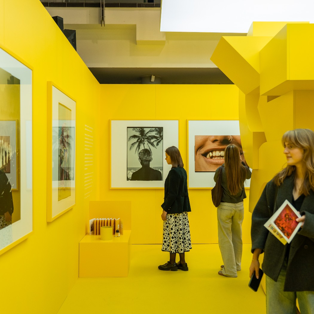 Cutlery bouquets, painted skies and a monument yet to be built: ArtVilnius in the press
